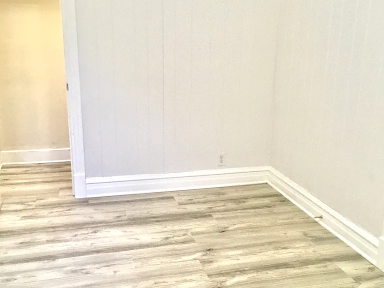 2447 N Harding Ave #G — Photo 7