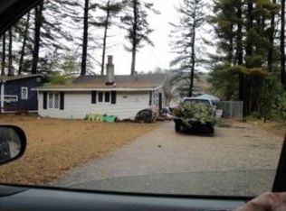 130 Moose Club Park Rd, Goffstown, NH 03045