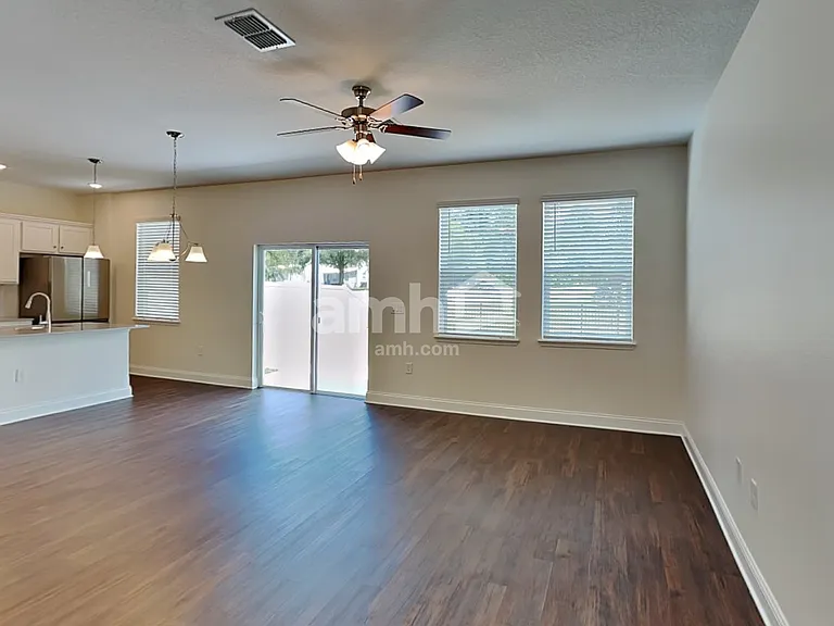 6106 Little Bluff Cir — Photo 9