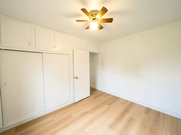 222 N Buena Vista Ave — Photo 6