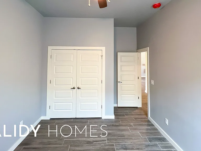 505 Remington Ave — Photo 16