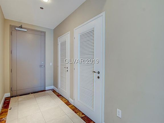 4th image of 200 Hoover Ave Unit 1605