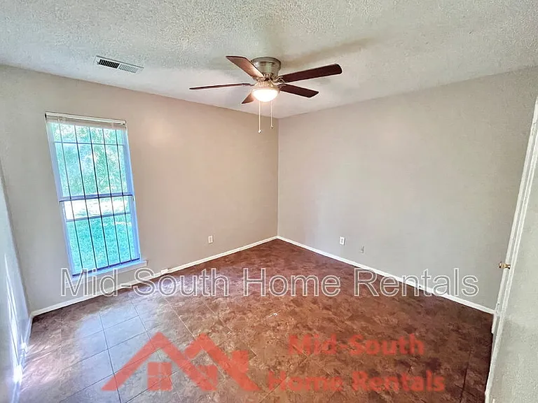 4258 Briarberry Ln — Photo 12