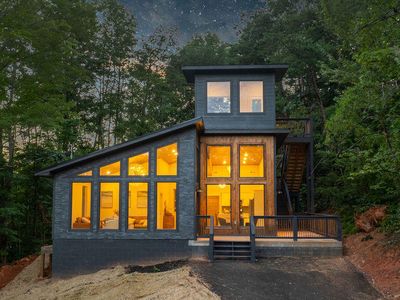 1019 Mountain View Dr, Sevierville, TN, 37876