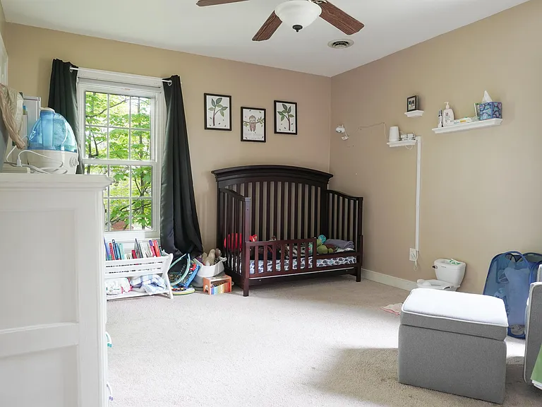 2405 Kenmore Rd — Photo 21