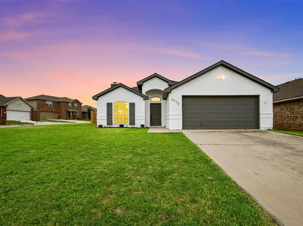 9932 Henna Ln, Fort Worth, TX 76108