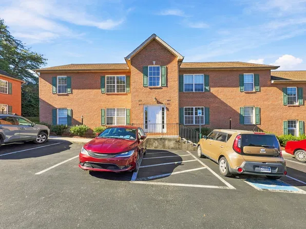 4819 Poplar Crest Way, Knoxville, TN 37918