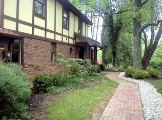 6328 Sheed Rd, Cincinnati, OH 45247