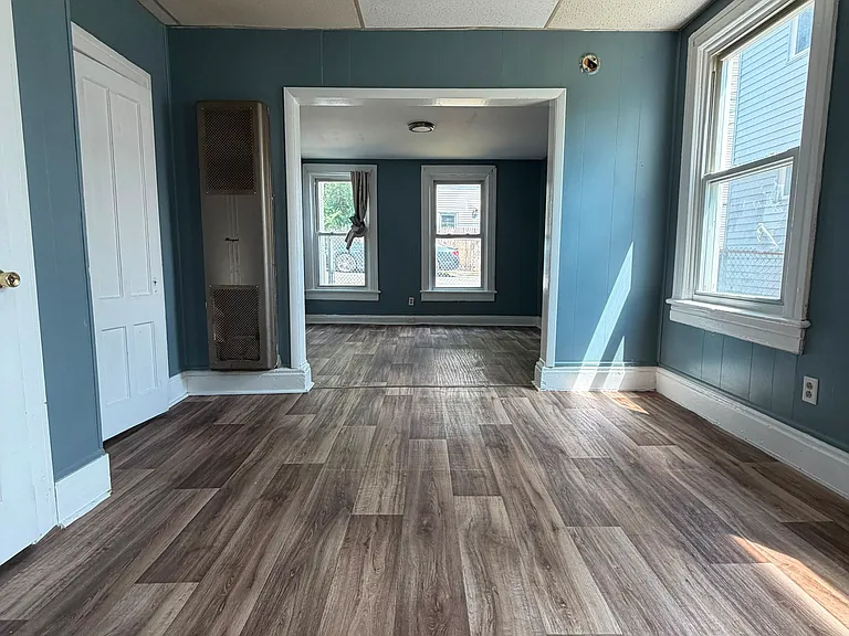 18 Newark St #1 — Photo 8