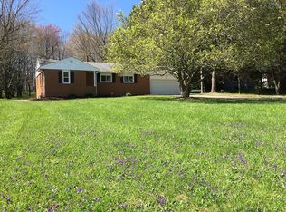 67 Birchwood Dr, Transfer, PA 16154