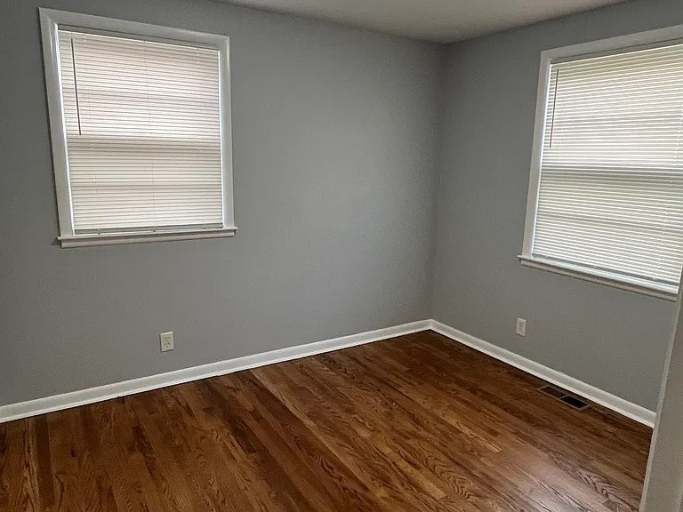 3238 Panorama Dr — Photo 10