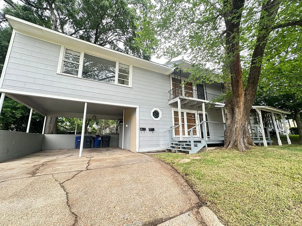 140 E Wilkinson St #142