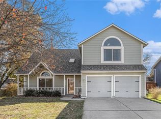 6301 W 158th Pl, Overland Park, KS 66223