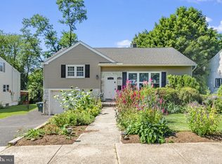 2020 Fortune Rd, Glenside, PA 19038