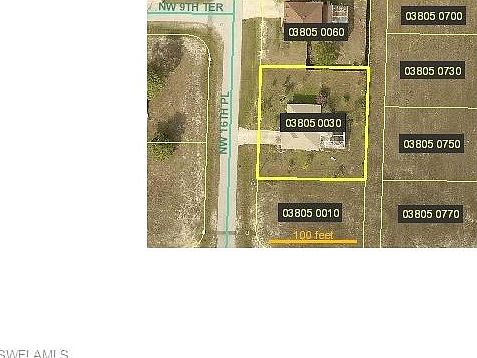 2nd image of 907 NW 16th Pl