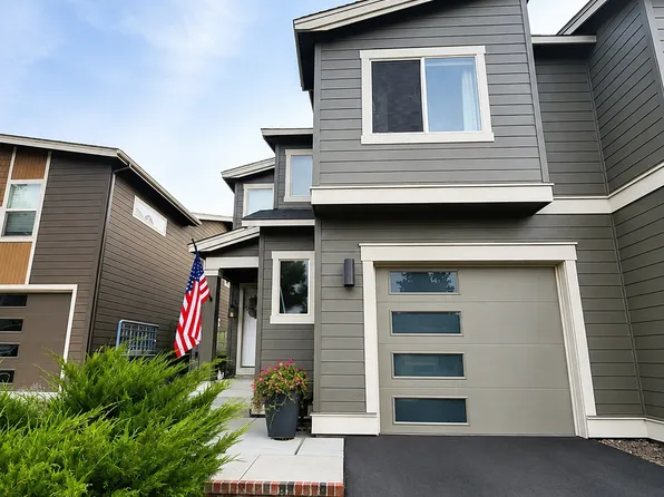 2359 NW Debron Ln, Bend, OR 97703