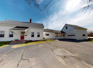 16 Judson St, Mechanic Falls, ME 04256
