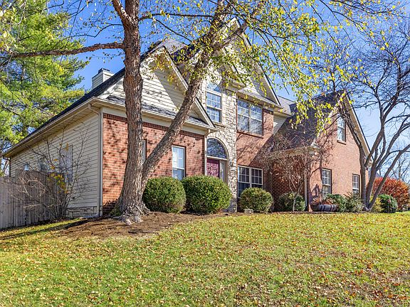 2nd image of 4028 Daisy Hill Ln