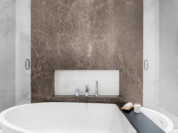 10 Greene Street image 11 of 18