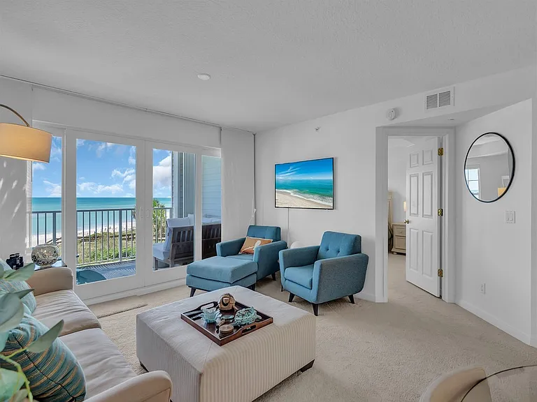 2700 Ocean Dr #300 — Photo 5