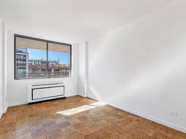 275 W 96th St APT 25F, New York, NY 10025