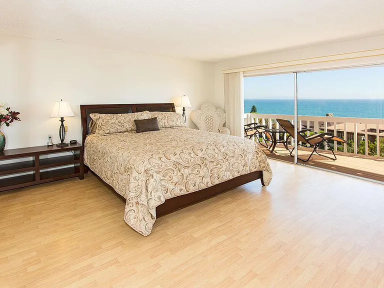 18109 Coastline Dr — Photo 21