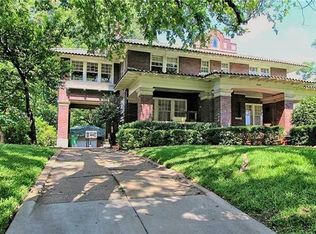 2420 College Ave, Fort Worth, TX 76110