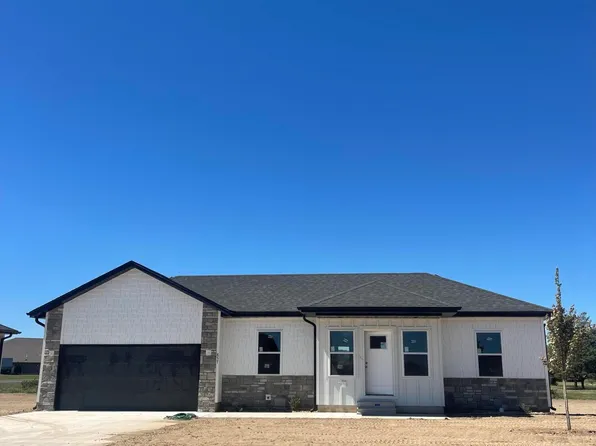 857 Long Leaf Boulevard, Rogersville, MO 65742