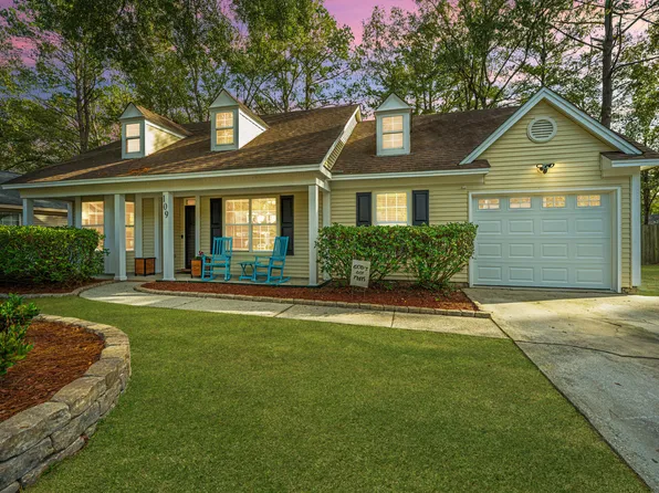 109 Mapperton Ct, Summerville, SC 29485