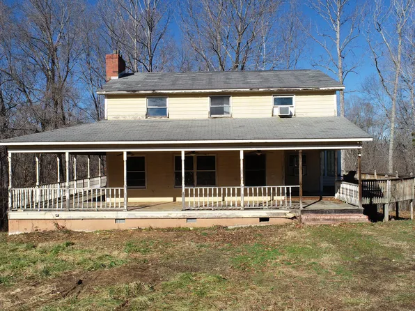 378 Jordan Creek Dr, Burlington, NC 27217