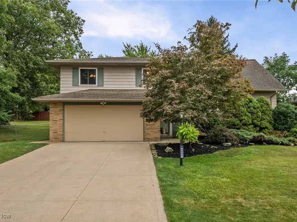 7531 Vista Dr, Parma, OH 44134
