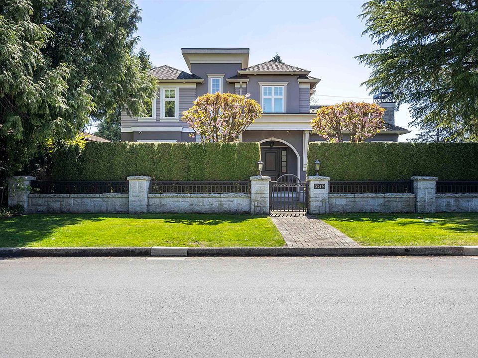1st image of 738 W 54th Ave