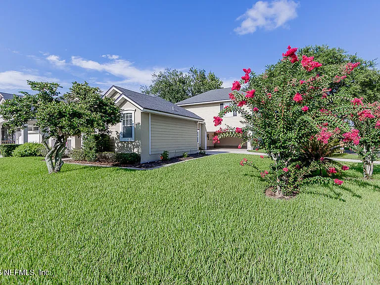 2891 Saint Maarten Ct — Photo 8