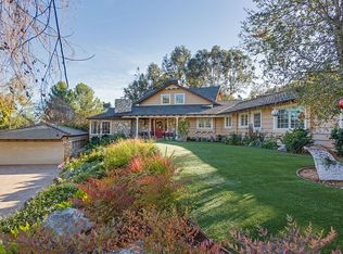 1325 Bennett Dr, Pasadena, CA 91103