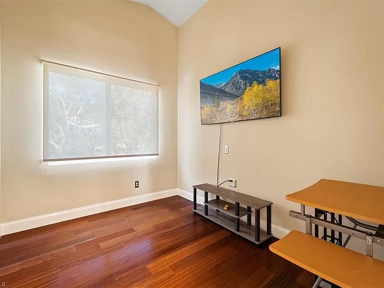 12341 Eagle Pointe Cir — Photo 34