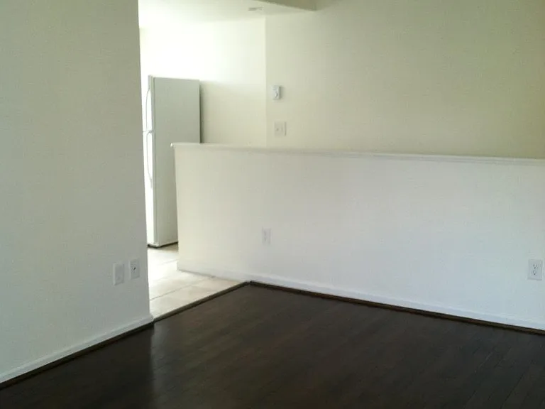 4621 Mansion St #2 — Photo 4