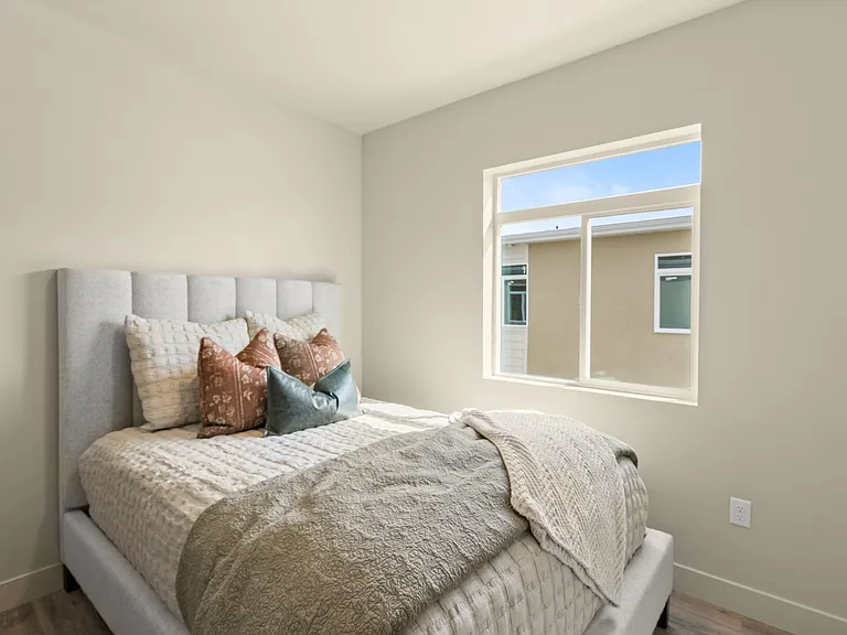 7221 S 160 E — Photo 28