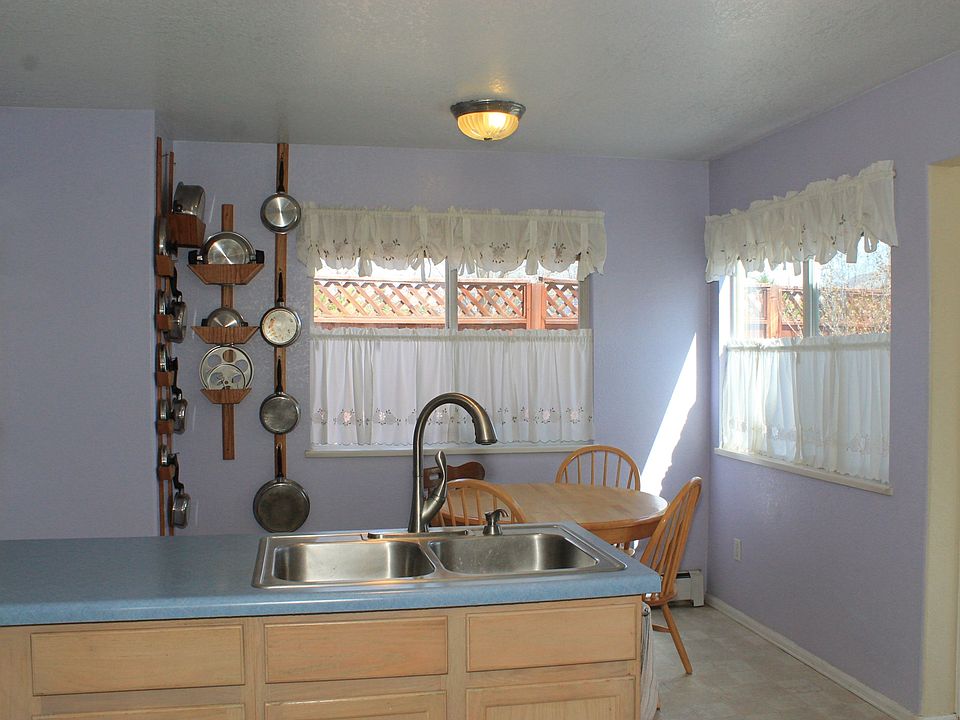 Breakfast Nook!