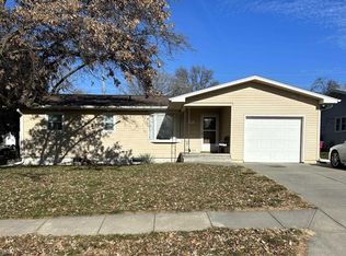 480 Vine St, Springfield, NE 68059