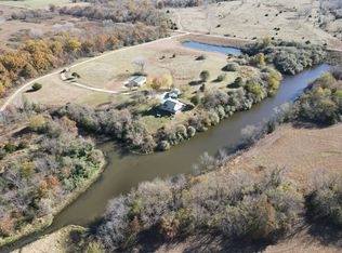 491 NE 221p Rd, Clinton, MO 64735