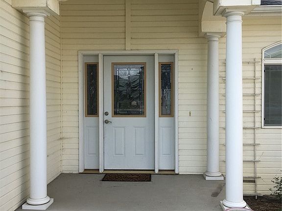 4th image of 44 Makenna Ln