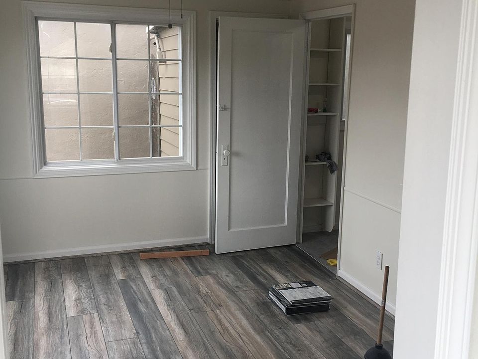 Bedroom front of