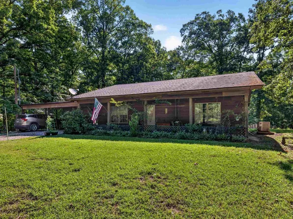 2736 Riverview Dr, Malvern, AR 72104