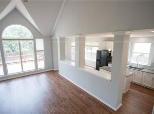 6402 Hillside Terrace Dr, Austin, TX 78749