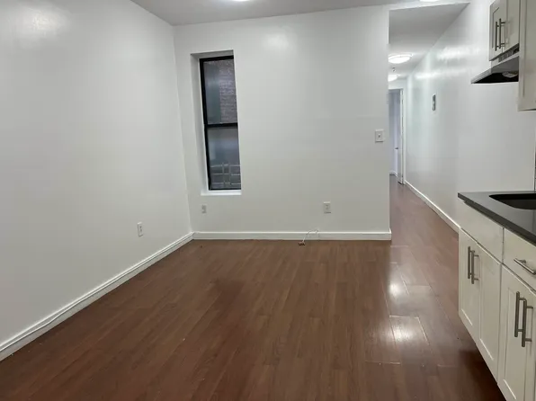 532 West 159th Street image 1 of 7