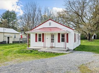 568 Old Airport Rd, Bristol, VA 24201