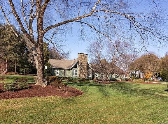 5th image of 8144 Peninsula Ln