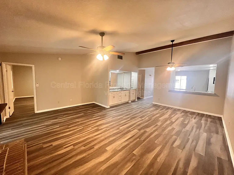 17 Escondido Cir #1-239 — Photo 8