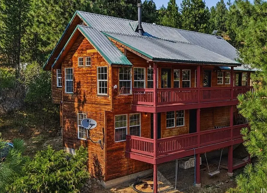 242 Wilderness Way