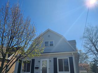 202 N Johnson St, Bay City, MI 48708